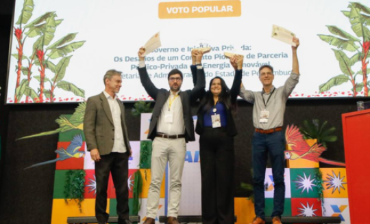 Gestores Governamentais de Pernambuco conquistam prêmio nacional de inovação com projeto pioneiro em energia renovável