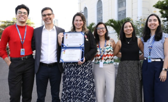 Gestora Governamental recebe medalha de mérito militar