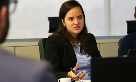 GGOV Maíra Fischer tem atuado em pelo menos três frentes distintas para auxiliar setor produtivo