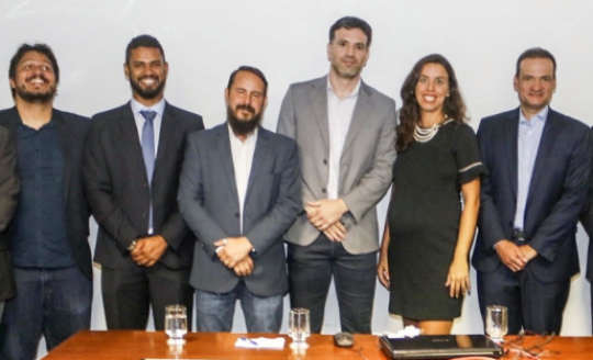 Cerimônia de posse da nova diretoria do SINDGESTOR é prestigiada por secretários e lota auditório da SAD